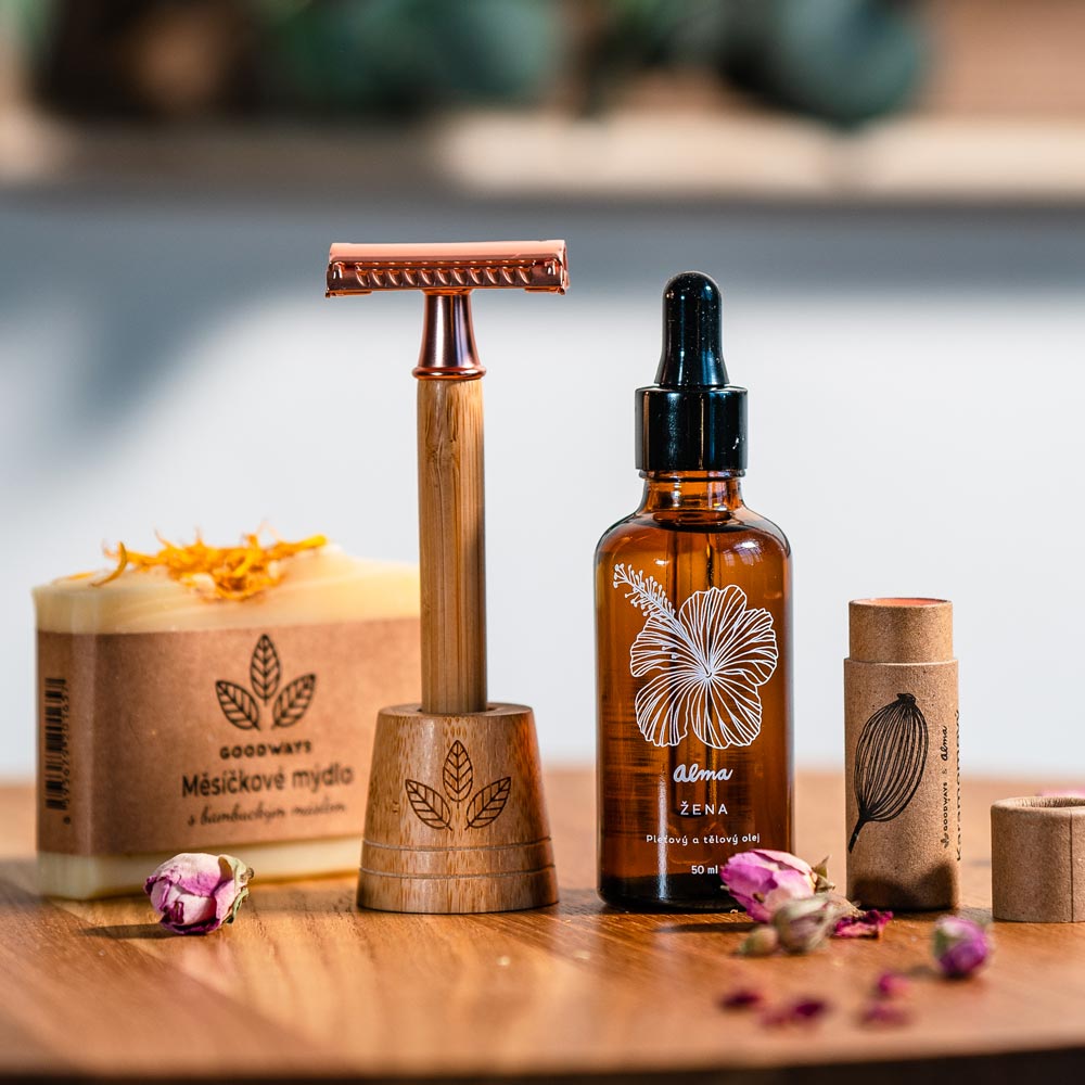 Ladies' Cosmetic Package For Her - bundle